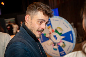 AO0I1592-oi4025545780