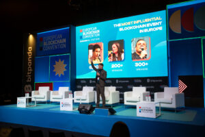 AO0I1817-oi4034522694