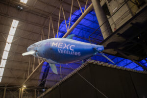 AO0I2050-oi4035163115