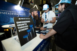 AO0I2105-oi4035265846