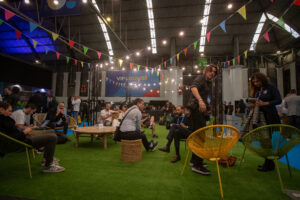 AO0I2113-oi4035229436