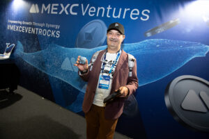 AO0I2152-oi4038021405